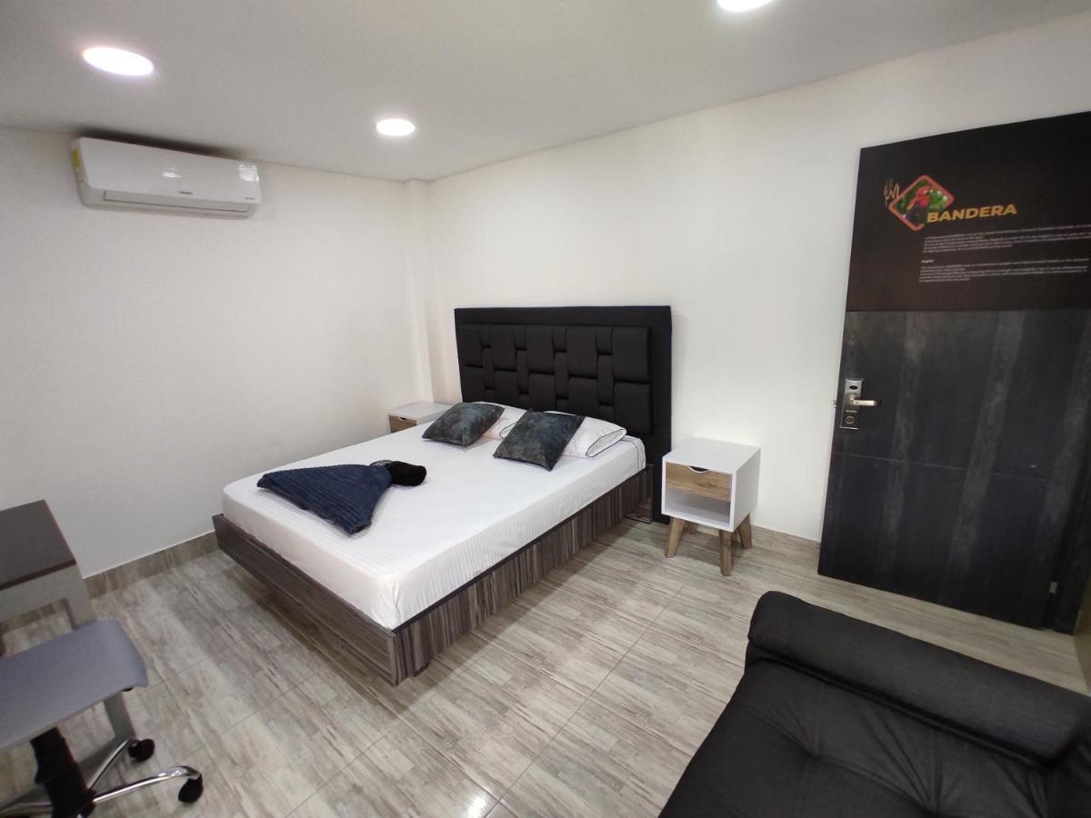 Hostel Boutique Nido De Loros Медельин Экстерьер фото