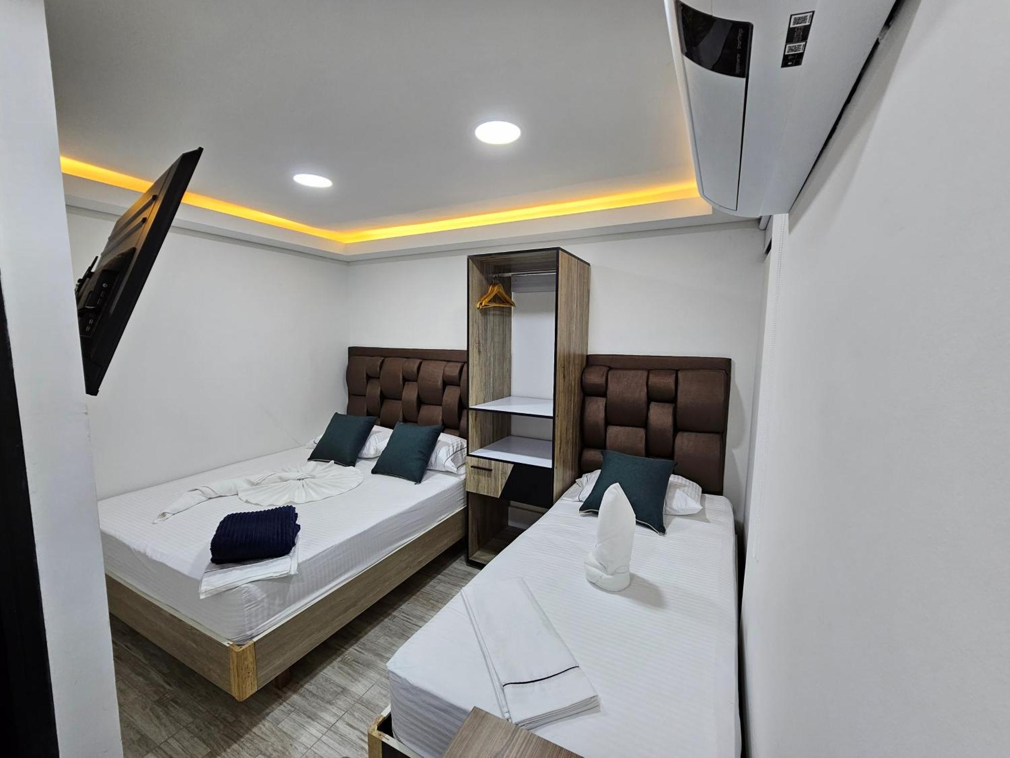 Hostel Boutique Nido De Loros Медельин Экстерьер фото