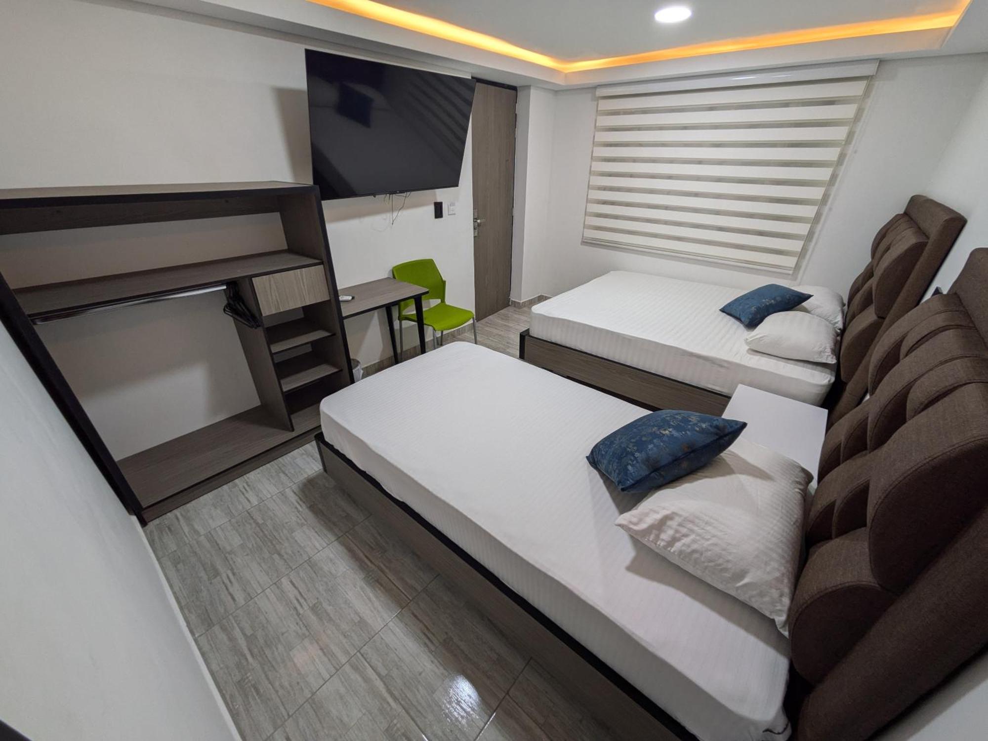Hostel Boutique Nido De Loros Медельин Экстерьер фото